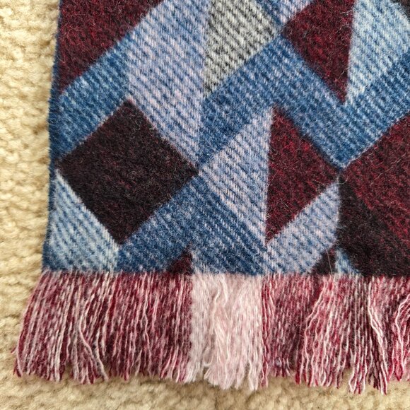J. Crew Wool Scarf Geometric Thick - Picture 2 of 8